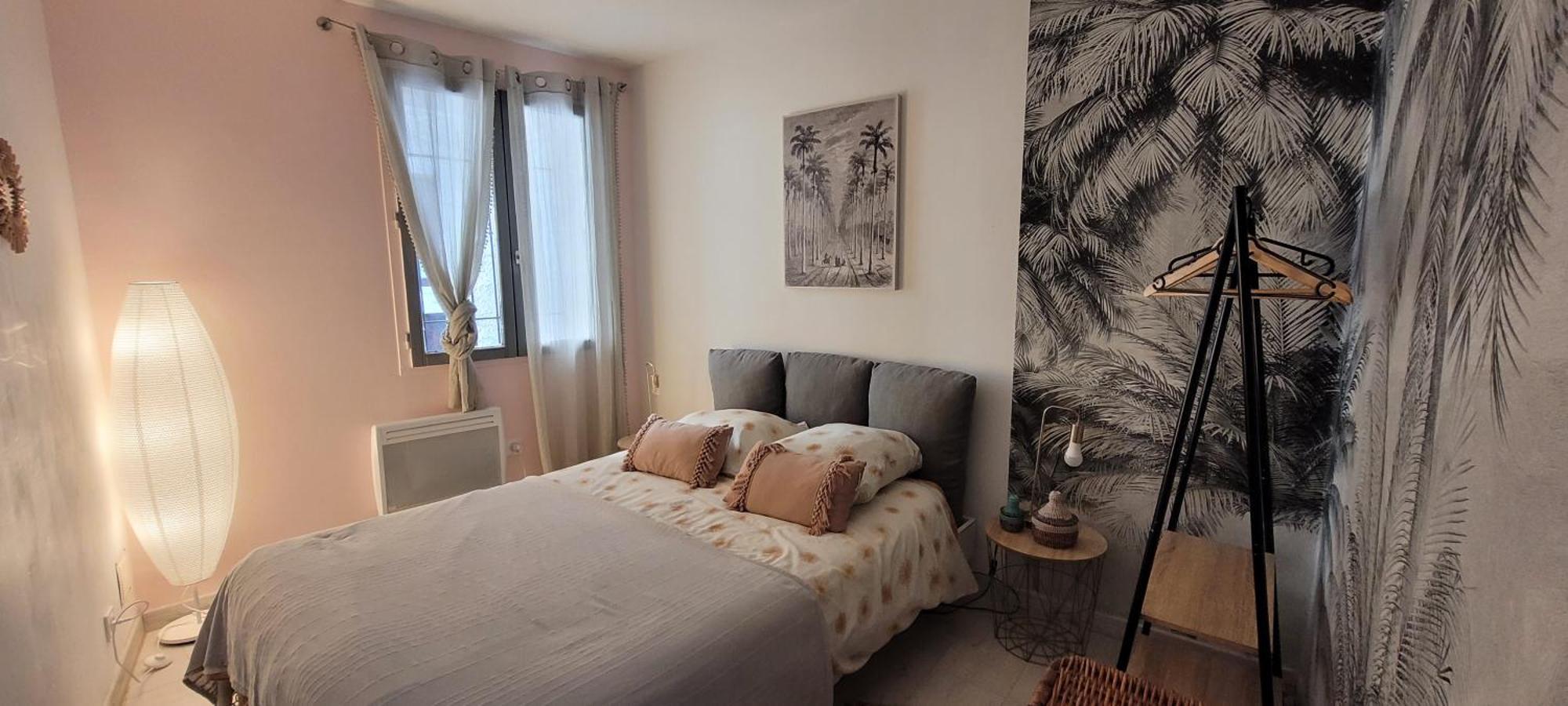 Vintage Apartment